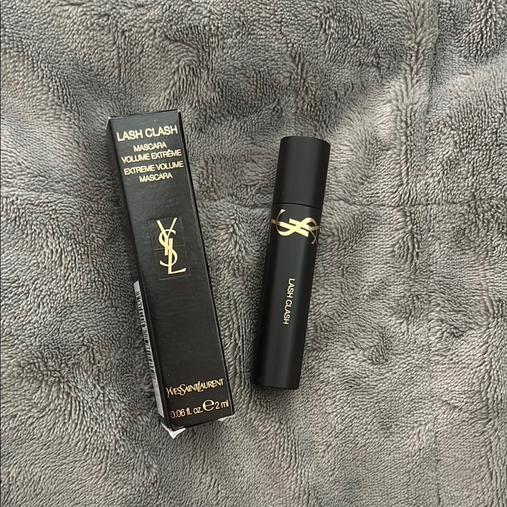 Yves Saint Laurent Lash Clash Extreme Volume Mascara - Black